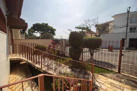 Casa à venda com 250m², 5 quartos e 5 vagasFrente