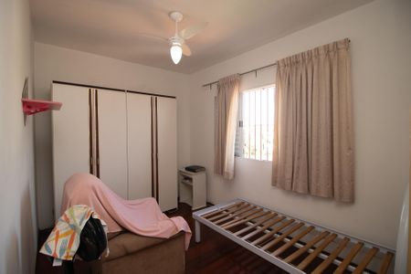 Casa à venda com 250m², 5 quartos e 5 vagasQuarto 3