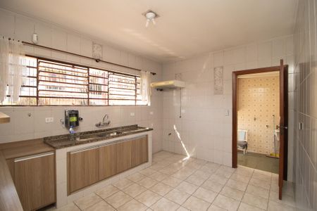 Casa à venda com 250m², 5 quartos e 5 vagasCozinha