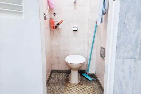 Apartamento à venda com 154m², 3 quartos e 1 vagaBanheiro de serviço