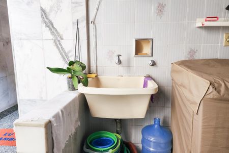 Apartamento à venda com 154m², 3 quartos e 1 vagaÁrea de Serviço