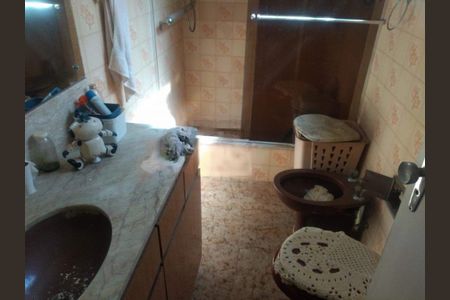 Casa à venda com 344m², 3 quartos e 7 vagas