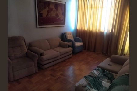 Casa à venda com 344m², 3 quartos e 7 vagas