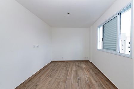 Apartamento à venda com 163m², 4 quartos e 3 vagas Apartamento à venda com 163m², 4 quartos e 3 vagasQuarto 2