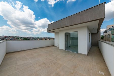 Apartamento à venda com 163m², 4 quartos e 3 vagas Apartamento à venda com 163m², 4 quartos e 3 vagasVaranda
