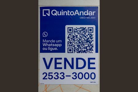 Apartamento à venda com 163m², 4 quartos e 3 vagas Apartamento à venda com 163m², 4 quartos e 3 vagasPlaca de vende instalada na fachada do prédio (HMFD-344)