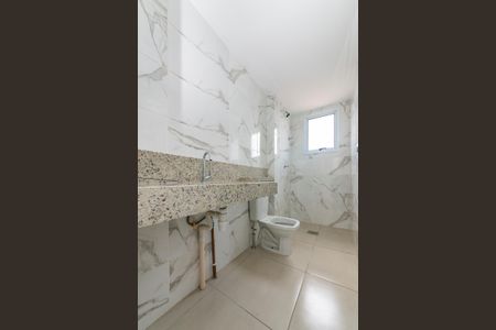 Apartamento à venda com 163m², 4 quartos e 3 vagas Apartamento à venda com 163m², 4 quartos e 3 vagasBanheiro Social