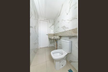 Apartamento à venda com 163m², 4 quartos e 3 vagas Apartamento à venda com 163m², 4 quartos e 3 vagasBanheiro Social