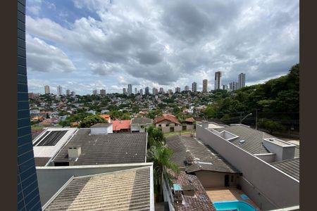 Apartamento à venda com 125m², 3 quartos e 2 vagasVista da Suíte 2