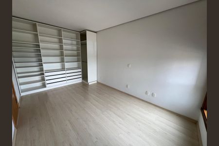 Apartamento à venda com 125m², 3 quartos e 2 vagasSuíte 3