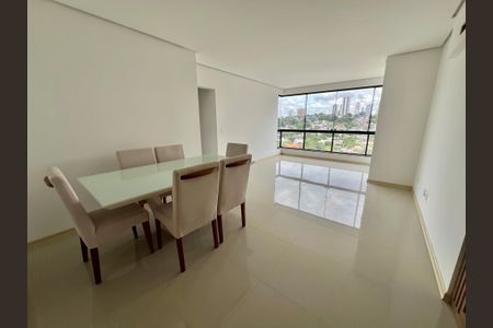 Apartamento à venda com 125m², 3 quartos e 2 vagasSala