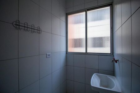 Apartamento para alugar com 70m², 2 quartos e 1 vagaÁrea de Serviço