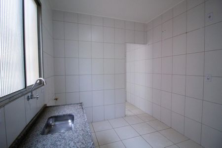 Apartamento para alugar com 70m², 2 quartos e 1 vagaCozinha