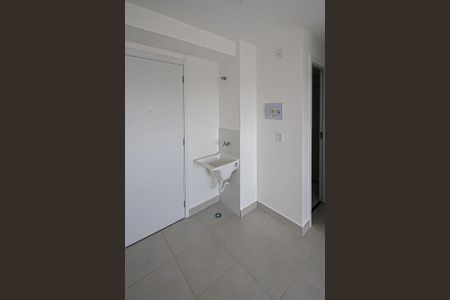 Apartamento para alugar com 33m², 2 quartos e sem vaga Apartamento para alugar com 33m², 2 quartos e sem vagaÁrea de Serviço