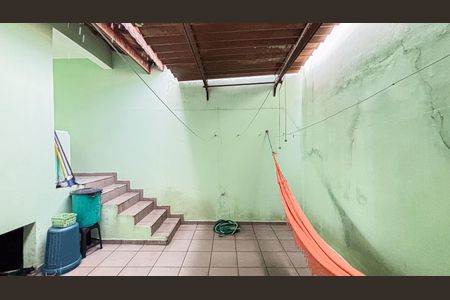 Casa à venda com 125m², 3 quartos e 2 vagas Casa à venda com 125m², 3 quartos e 2 vagasQuintal