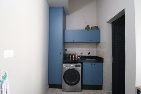 Apartamento à venda com 104m², 2 quartos e 1 vagaÁrea de Serviço