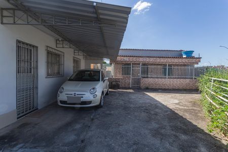 Casa à venda com 199m², 2 quartos e 2 vagasGaragem/Entrada