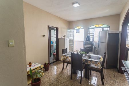 Casa à venda com 199m², 2 quartos e 2 vagasCopa