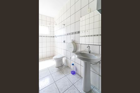 Casa à venda com 360m², 4 quartos e 2 vagasBanheiro 1