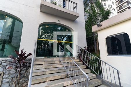 Apartamento para alugar com 127m², 3 quartos e 2 vagasEntrada