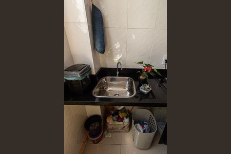 Apartamento para alugar com 49m², 2 quartos e 1 vaga Apartamento para alugar com 49m², 2 quartos e 1 vagaCozinha e Área de Serviço