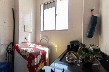 Apartamento para alugar com 49m², 2 quartos e 1 vaga Apartamento para alugar com 49m², 2 quartos e 1 vagaCozinha e Área de Serviço