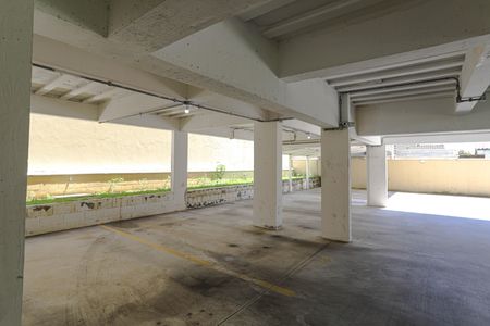 Apartamento para alugar com 54m², 2 quartos e 1 vaga Apartamento para alugar com 54m², 2 quartos e 1 vagaÁrea Comum - Estacionamento