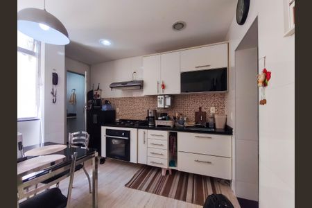 Apartamento à venda com 120m², 3 quartos e 1 vaga Apartamento à venda com 120m², 3 quartos e 1 vagaCozinha