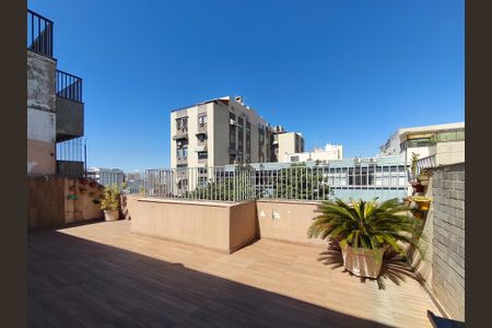 Apartamento à venda com 120m², 3 quartos e 1 vaga Apartamento à venda com 120m², 3 quartos e 1 vagaTerraço