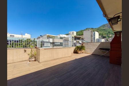 Apartamento à venda com 120m², 3 quartos e 1 vaga Apartamento à venda com 120m², 3 quartos e 1 vagaVista da Sala