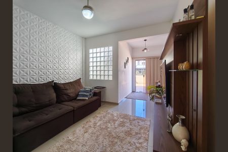 Apartamento à venda com 120m², 3 quartos e 1 vaga Apartamento à venda com 120m², 3 quartos e 1 vagaSala