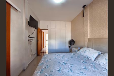 Apartamento à venda com 120m², 3 quartos e 1 vaga Apartamento à venda com 120m², 3 quartos e 1 vagaSuíte