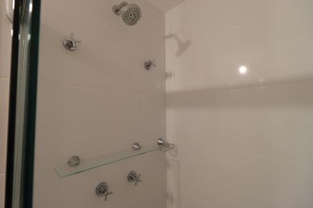 Apartamento para alugar com 73m², 2 quartos e 2 vagasBanheiro