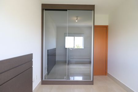 Apartamento para alugar com 73m², 2 quartos e 2 vagas Apartamento para alugar com 73m², 2 quartos e 2 vagasquarto