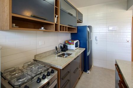 Apartamento para alugar com 65m², 2 quartos e 1 vagaCozinha