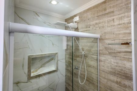 Apartamento para alugar com 65m², 2 quartos e 1 vagaBanheiro da Suíte