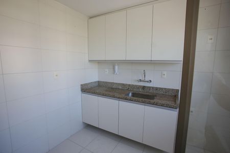 Apartamento para alugar com 66m², 2 quartos e 1 vagaCozinha