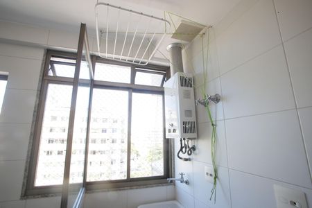 Apartamento para alugar com 66m², 2 quartos e 1 vagaÁrea de Serviço