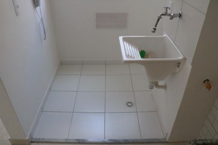 Apartamento para alugar com 38m², 2 quartos e sem vagaCozinha e Área de Serviço