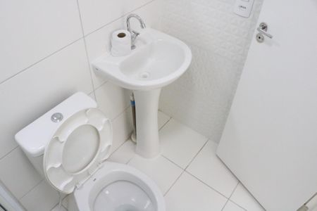 Apartamento para alugar com 38m², 2 quartos e sem vagaBanheiro