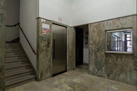 Apartamento à venda com 42m², 1 quarto e sem vagaÁrea comum