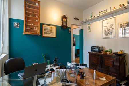 Apartamento à venda com 42m², 1 quarto e sem vagaSala