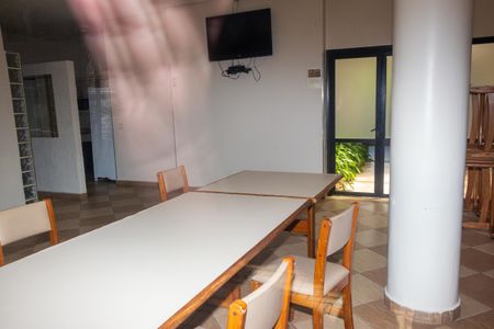 Apartamento à venda com 72m², 3 quartos e 1 vaga Apartamento à venda com 72m², 3 quartos e 1 vagaÁrea comum - Salão de festas