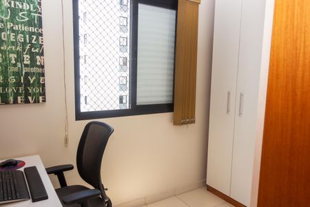 Apartamento à venda com 72m², 3 quartos e 1 vaga Apartamento à venda com 72m², 3 quartos e 1 vagaQuarto 2