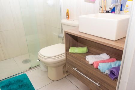 Apartamento à venda com 72m², 3 quartos e 1 vaga Apartamento à venda com 72m², 3 quartos e 1 vagaBanheiro