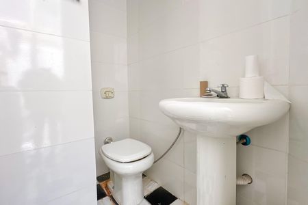 Casa à venda com 669m², 2 quartos e 3 vagasBanheiro de serviço