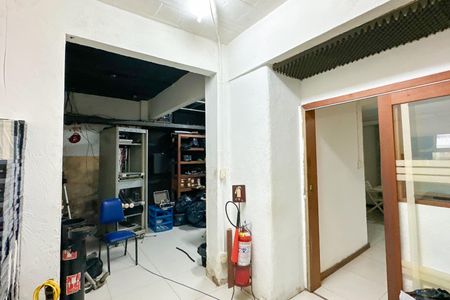 Casa à venda com 669m², 2 quartos e 3 vagasProdutora