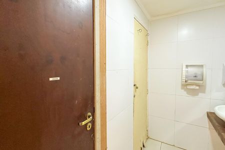 Casa à venda com 669m², 2 quartos e 3 vagasBanheiro Social
