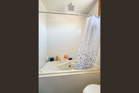 Casa à venda com 669m², 2 quartos e 3 vagasSuíte 02