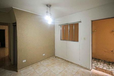 Casa para alugar com 60m², 2 quartos e 1 vagaSala